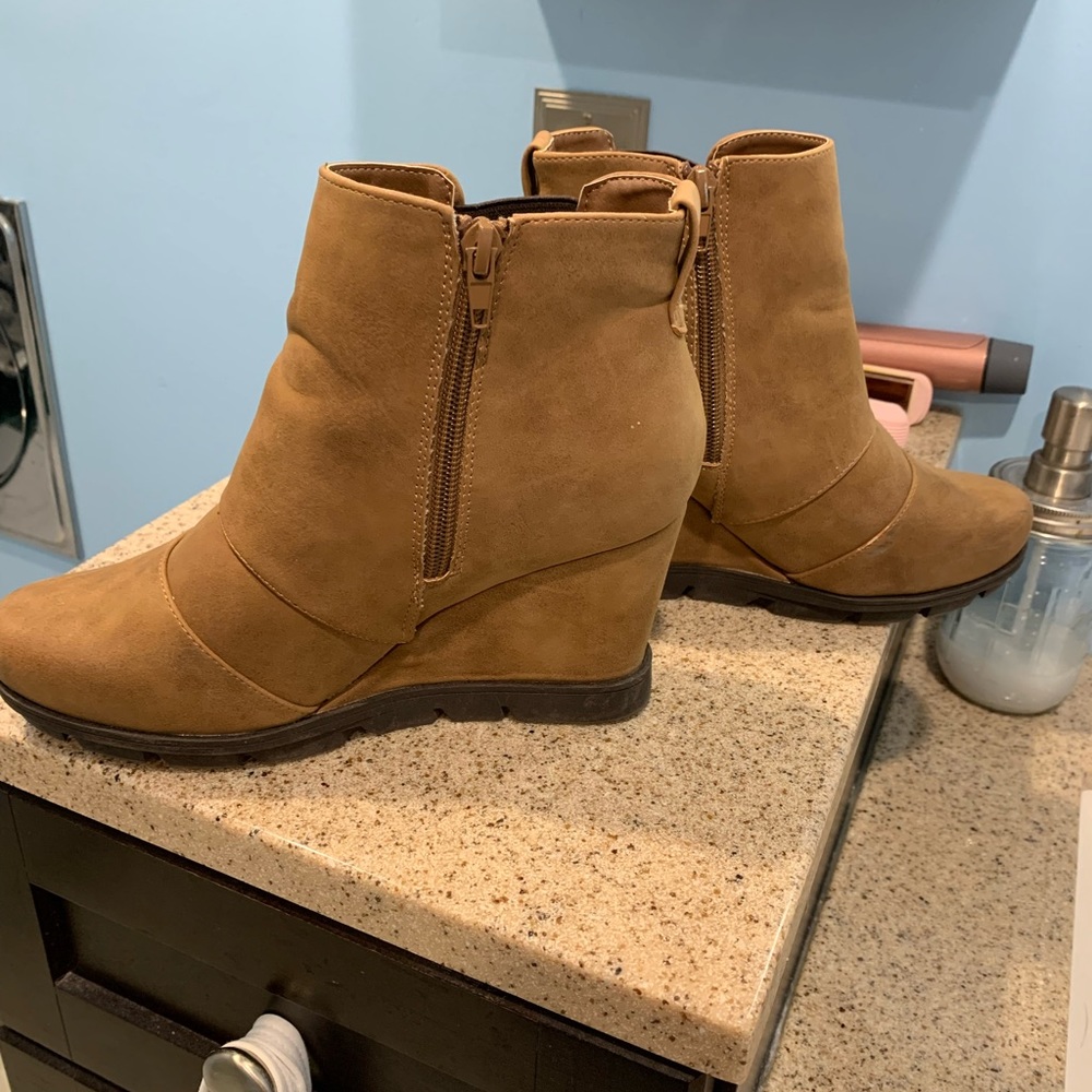 Sorel ankle boots